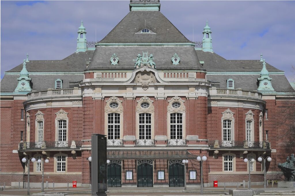 Fenix brengt verhalen van migratie tot leven in Rotterdam